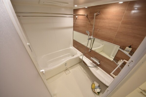 河田町ガーデン クラブフロアの物件内観写真